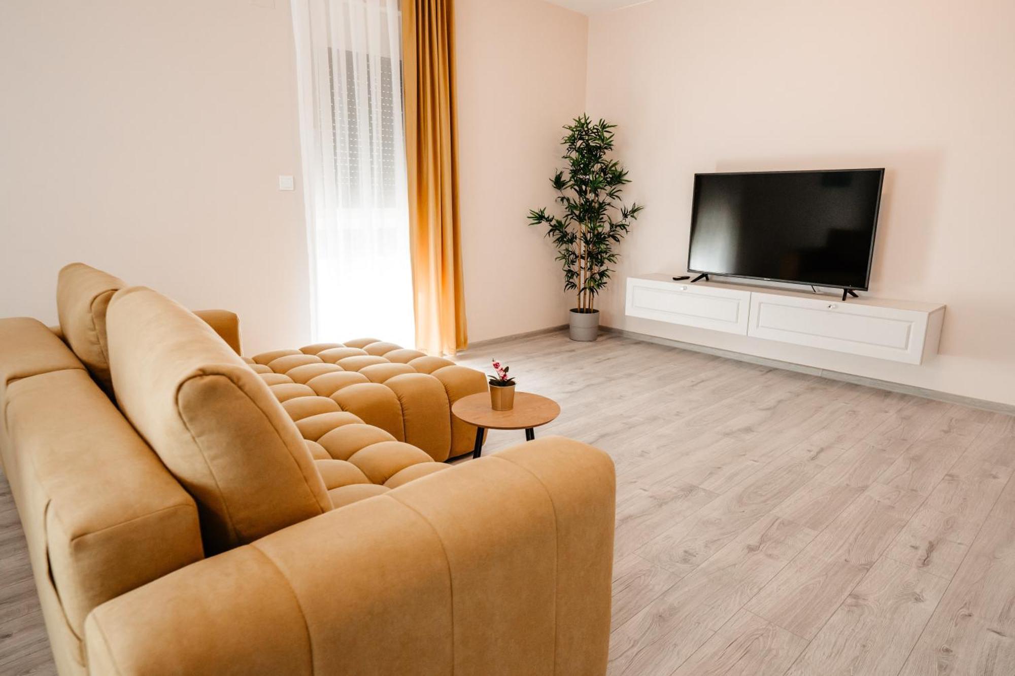 Sunrise View Apartment Oradea Eksteriør bilde