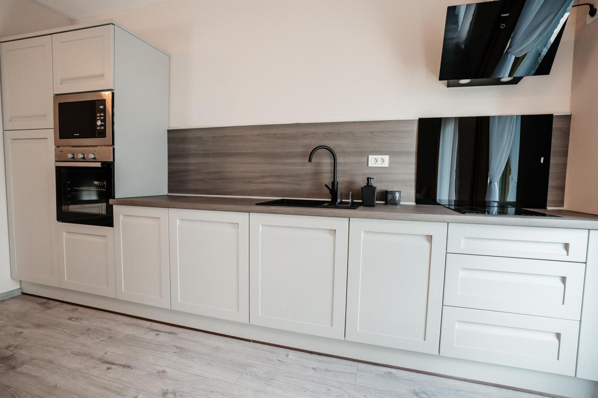 Sunrise View Apartment Oradea Eksteriør bilde
